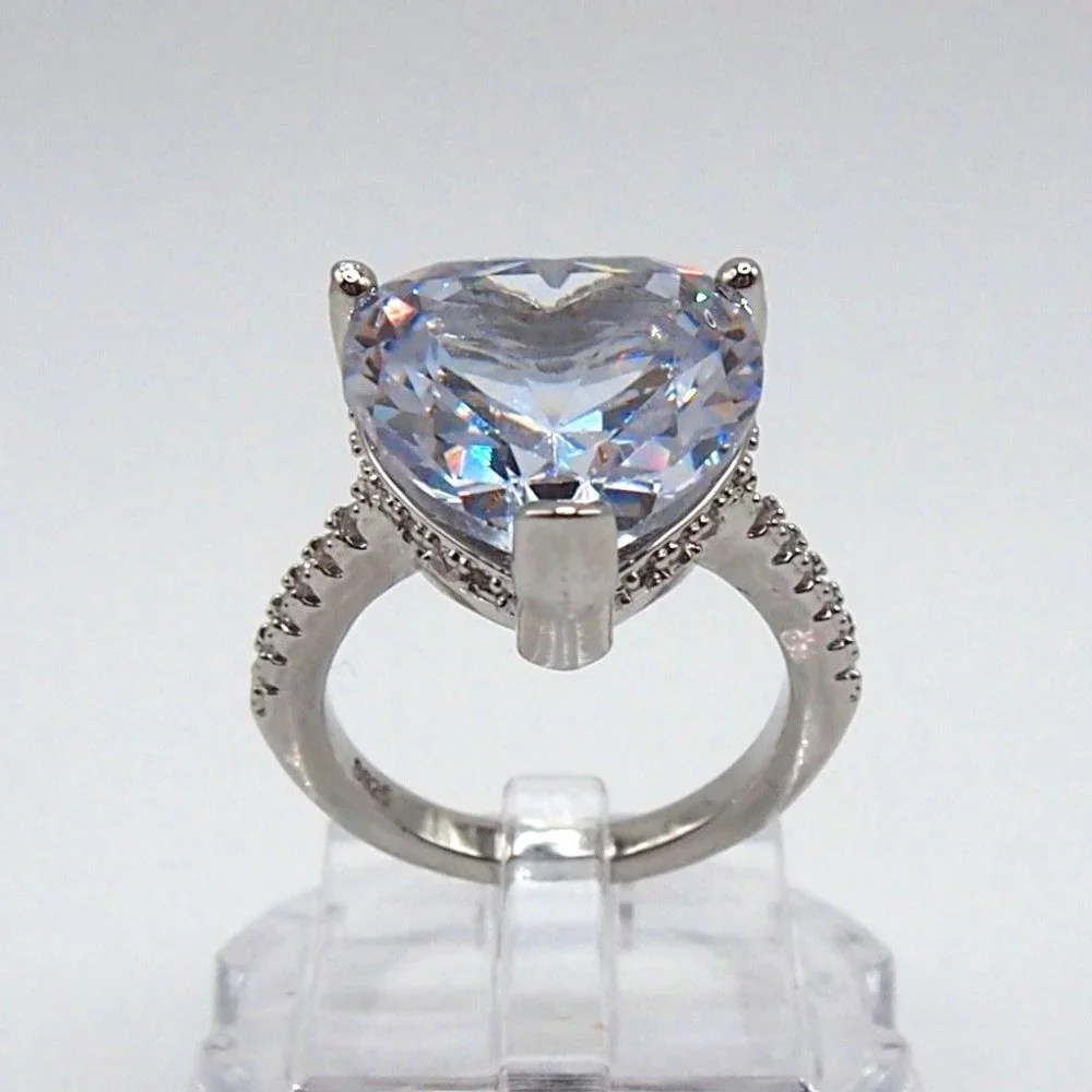 Stunning Large 5.00ctw Cubic Zirconia Heart Ring Solid 925 Sterling Silver - Picture 1 of 12